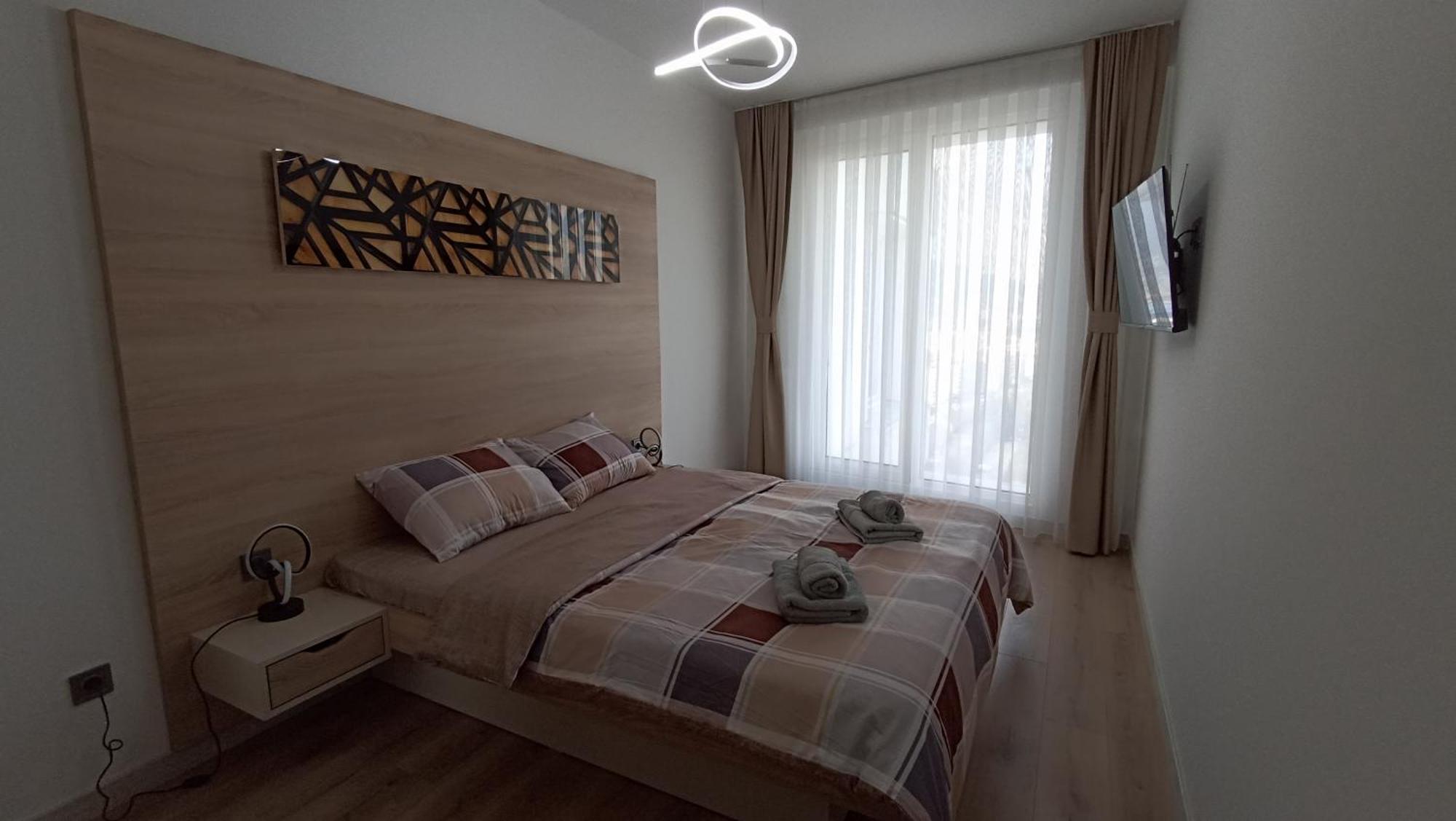 19Th & 18Th Floor Secure Apartments With Pool & Fitness & Parking Included In Price Skopje Luaran gambar