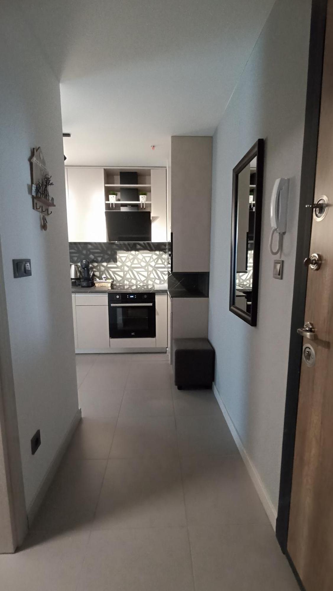 19Th & 18Th Floor Secure Apartments With Pool & Fitness & Parking Included In Price Skopje Luaran gambar