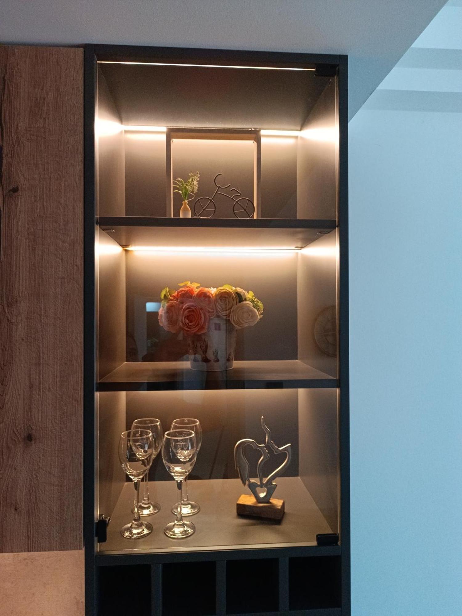 19Th & 18Th Floor Secure Apartments With Pool & Fitness & Parking Included In Price Skopje Luaran gambar