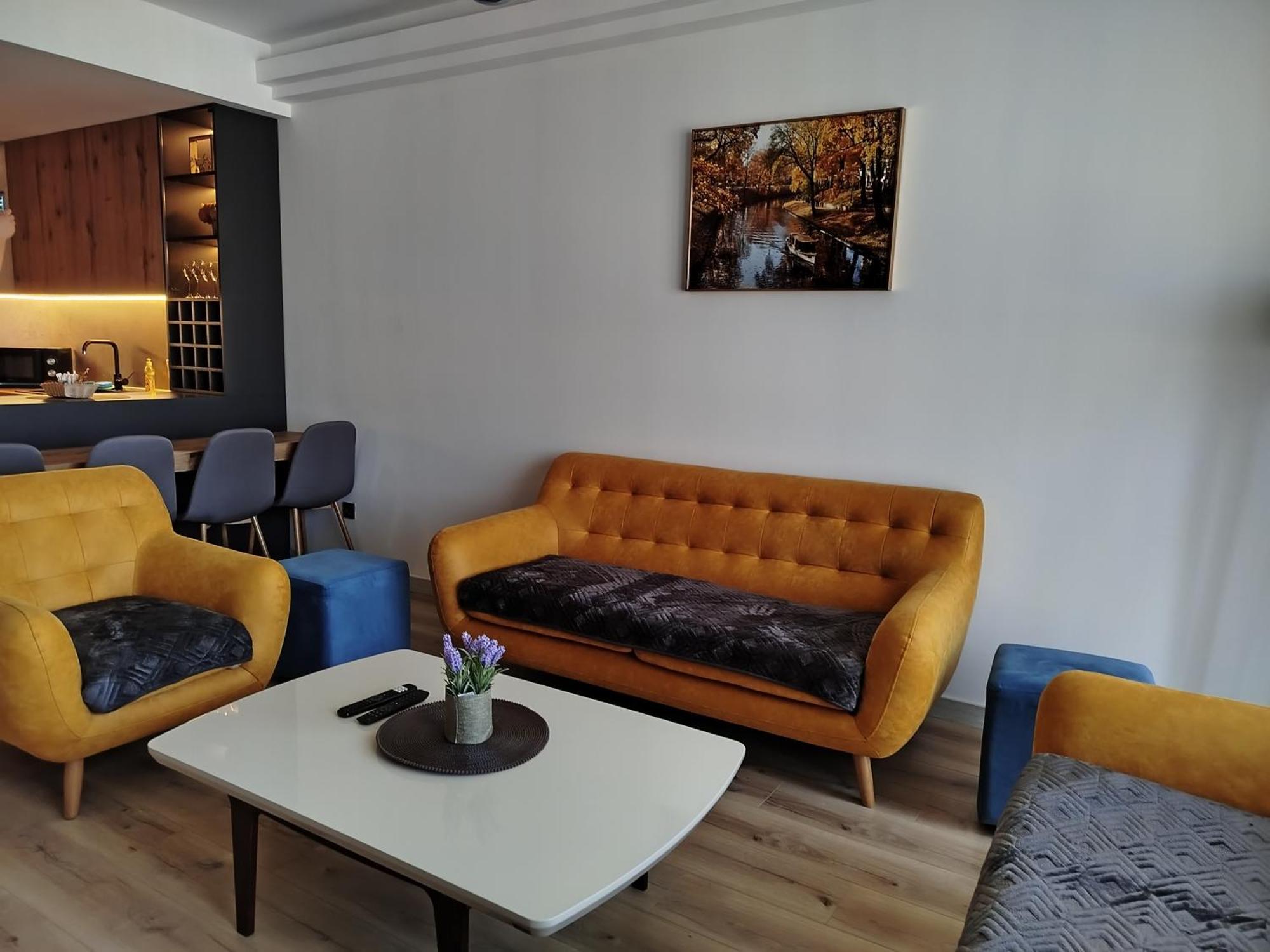 19Th & 18Th Floor Secure Apartments With Pool & Fitness & Parking Included In Price Skopje Luaran gambar